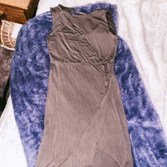 Lisa Rina Dress - Picture 4 of 4